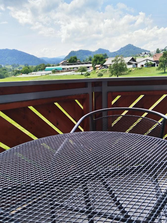Apartma Julia Spodnje Gorje Eksteriør billede